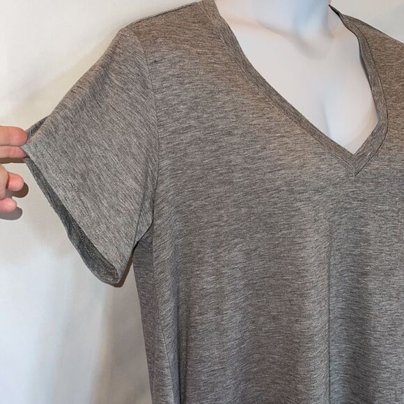 VNeck  simple tee Tunic flowing  top size XL - Picture 6 of 12